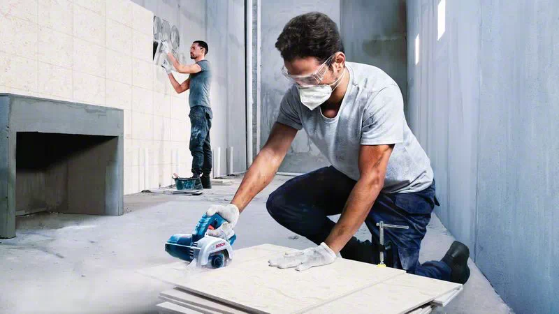 Bosch GDC 140: Công cụ chuyên nghiệp cho mọi công việc cắt gạch