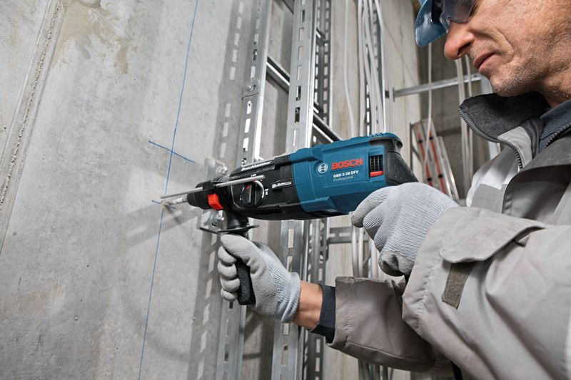 Đẳng Cấp Sức Mạnh: Tại Sao Máy Khoan Bê Tông Bosch GBH 2-28 DV Là Lựa Chọn Không Thể Bỏ Qua Của Các Công Trình Lớn?