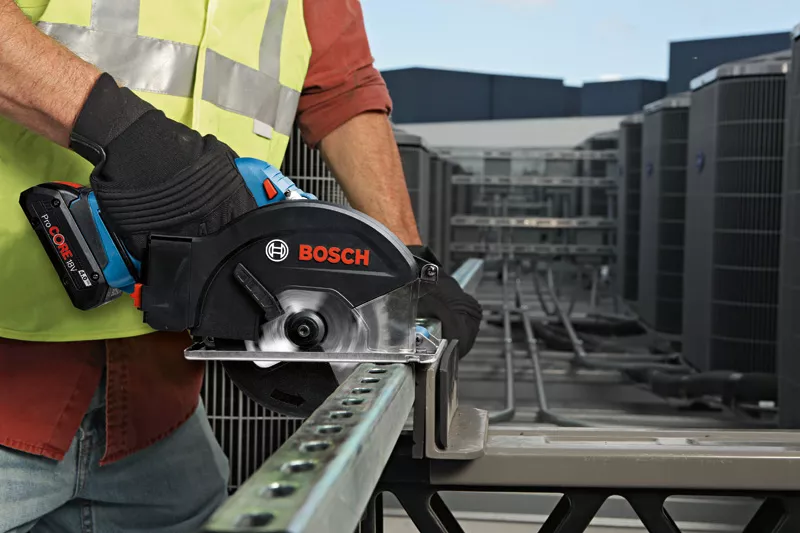 Khám Phá Sức Mạnh Linh Hoạt Của Máy Cưa Đĩa Bosch GKM 18V-50 (SOLO) MỚI – Đỉnh Cao Của Thợ Chuyên Nghiệp!