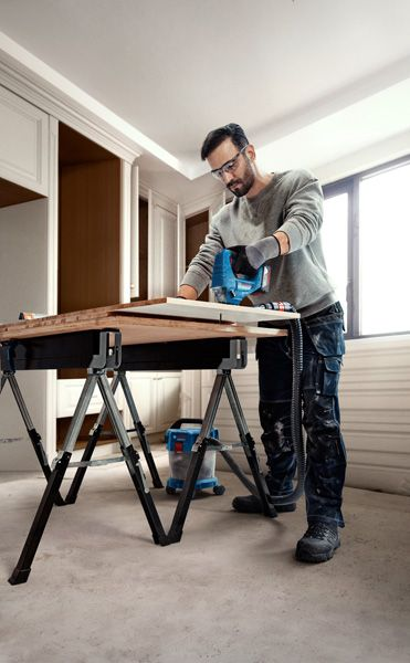 Sáng Tạo Không Giới Hạn: Trải Nghiệm Máy Cưa Lọng Dùng Pin (SOLO) Bosch GST 183-LI MỚI – Đỉnh Cao Công Nghệ Không Dây!