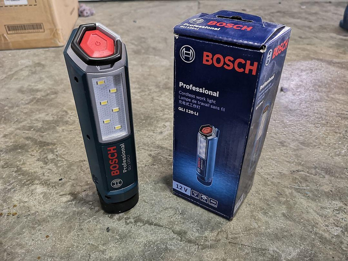 Đèn Pin Bosch GLI 120-LI: Sáng Bừng Không Gian Làm Việc