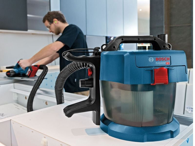Máy Hút Bụi Bosch GAS 18V-10 L (SOLO): Mạnh Mẽ, Bền Bỉ, Không Dây